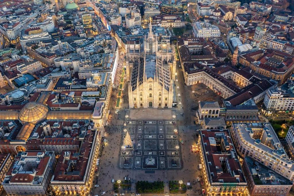 Duomo-Fiera Mi Master Suite Design Wifi+Netflix Milano Dış mekan fotoğraf